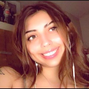 Meet your Posher, Karmen